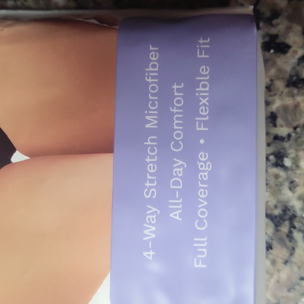 Pack of 4 Ellen Tracy Seamless Briefs - Black ,gray MEDIUM 4 way stretch microfi - Picture 3 of 5